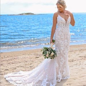 Maggie Sottero Wedding Dress